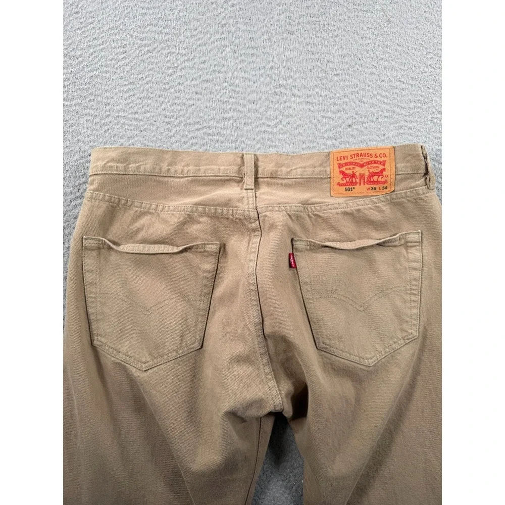 Levi's 501 Jeans Mens 34x33 Beige Denim Mid Rise Straight Leg Button Fly